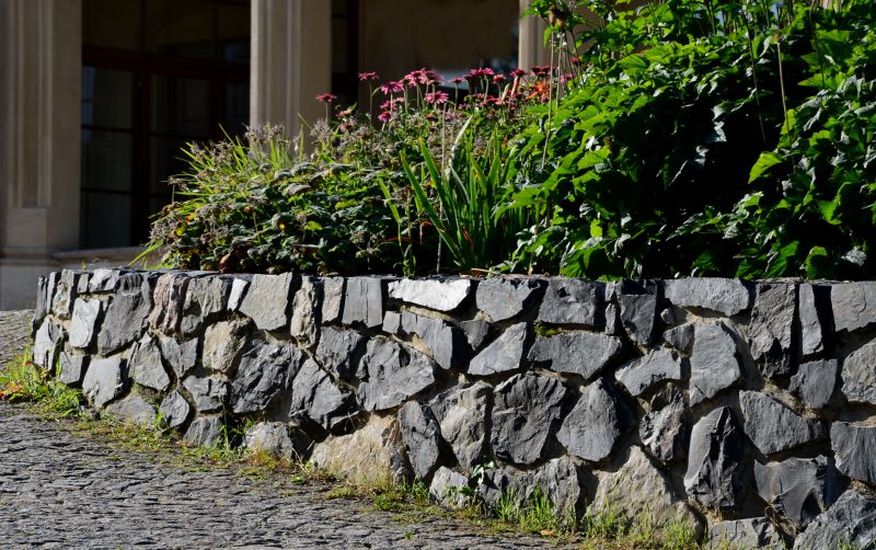 Specialized Retaining Wall Experts